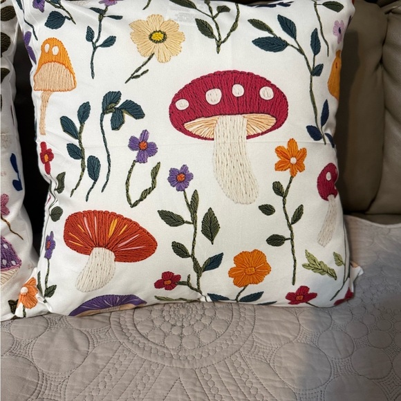 Source Unknown Other - ***SOLD****A Pair Of Embroidered Like Mushroom and Floral Throw Pillows